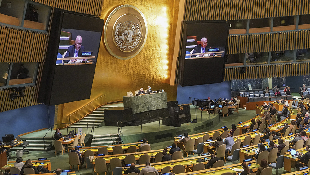 联合国大会通过讉责俄罗斯吞并乌克兰4区决议案。AP