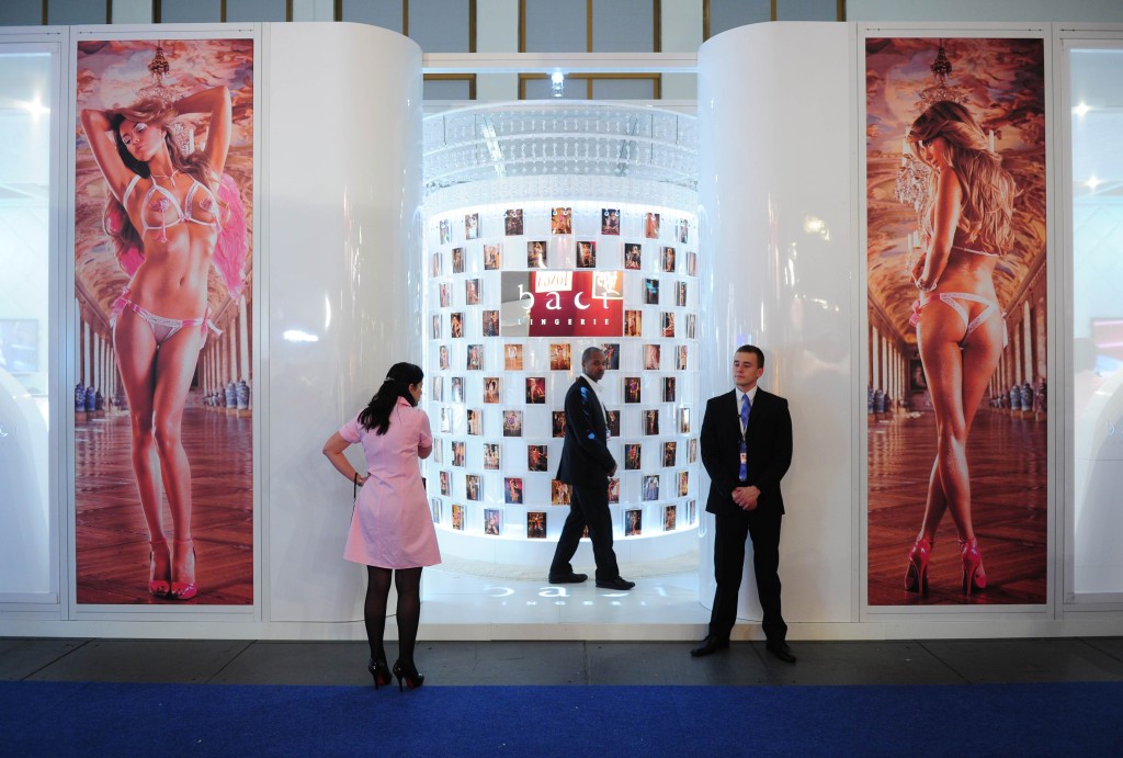 「維納斯國際情色博覽會」每年都會舉行。