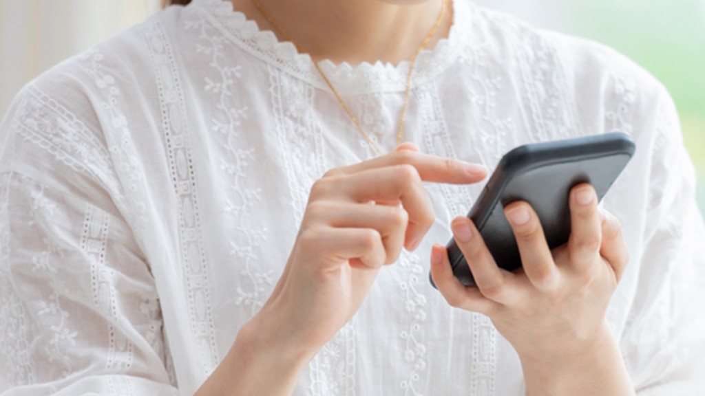 駐粵辦指有騙徒偽冒其來電號碼聯絡市民，呼籲慎防。iStock示意圖，非涉事人