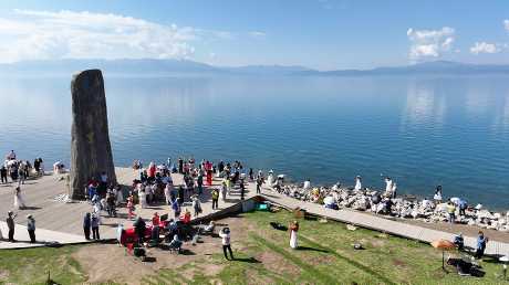 新疆赛里木湖景区。 新疆赛里木湖景区。