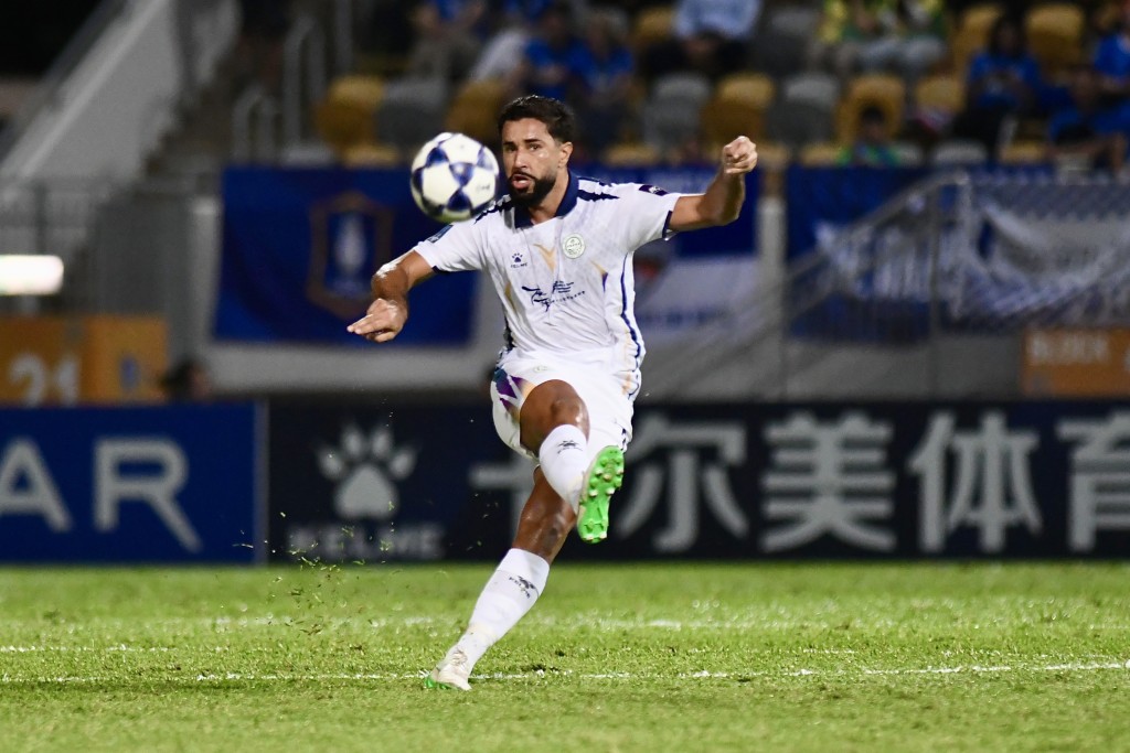 杨骏尧摄