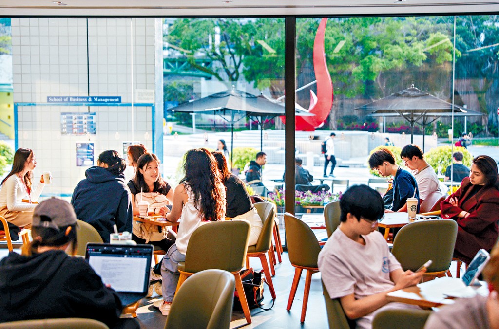 否定努力工作自有回報  00後反撲「整頓職場」