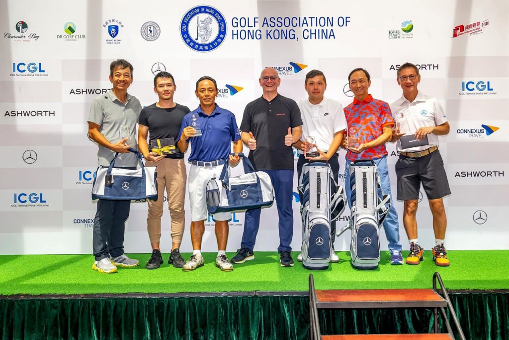 唐肇崙（右三）於二零二五年「Mercedes-Benz男子史特伯福特錦標賽」總桿賽奪得男子第一名。