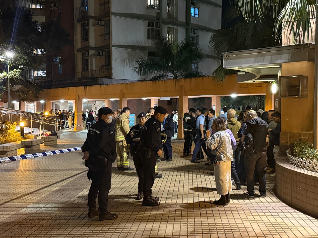 大圍美田邨美麗樓發生火警。