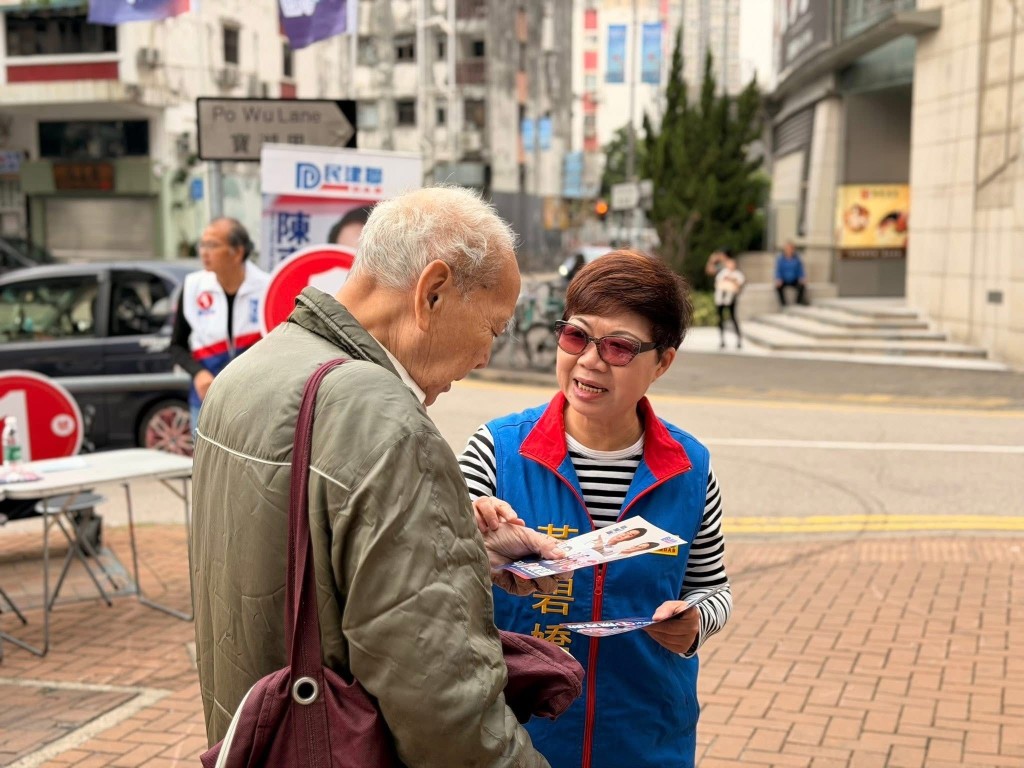 黃碧嬌辭任大埔區議員。 黃碧嬌辭任大埔區議員。