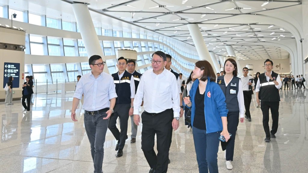 新皇崗口岸｜竣工在即 將實施「合作查驗」 陳國基視察促以最高標準演練確保暢順