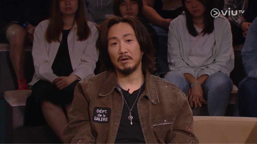 鄭中基早前現身《爆谷一周》受訪。 鄭中基早前現身《爆谷一周》受訪。