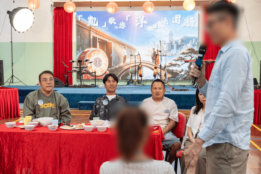 在囚青年在活動中向家人剖白心聲，並承諾在懲教人員的協助下，定當重新做人。劉洋與李金凱（左二）亦向眾人分享自身勵志經歷。