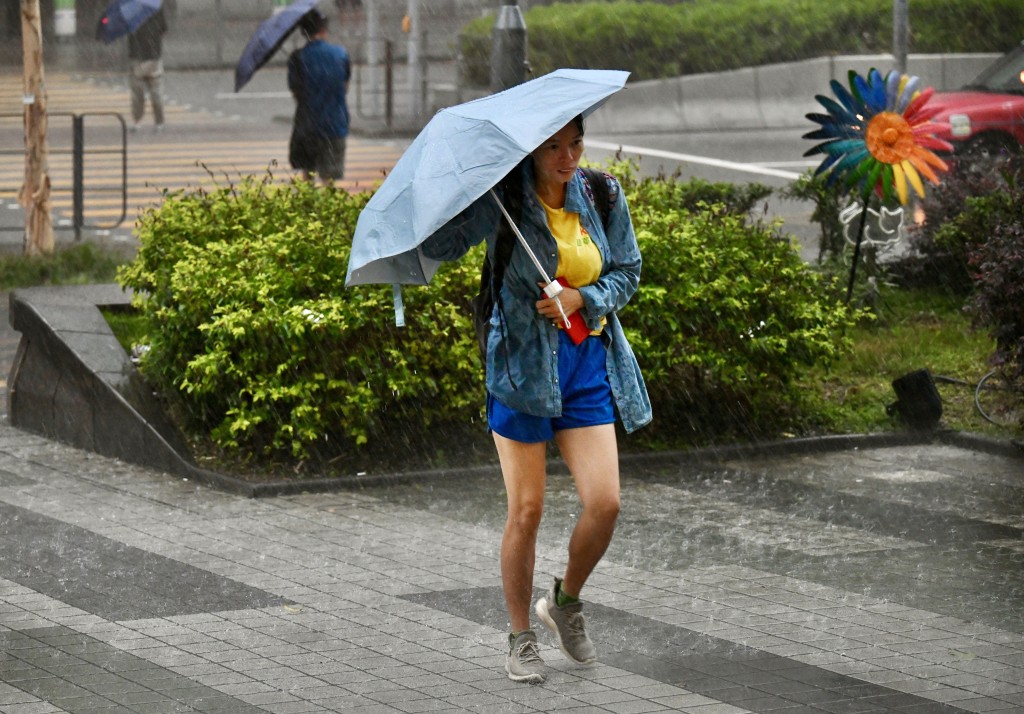 剛過去的7月份大雨連場。資料圖片 剛過去的7月份大雨連場。資料圖片