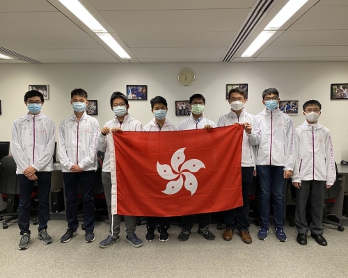港隊代表朱卓熹、郭嘉楷、劉思進、賴煒諾、李鎔智、梁振鋒、楊汶璁、謝昶豪(由左至右)。政府新聞處圖片