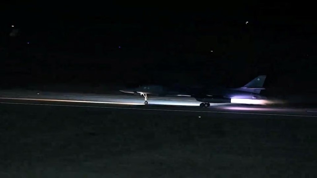 美軍對伊拉克及敍利亞進行空襲。路透社