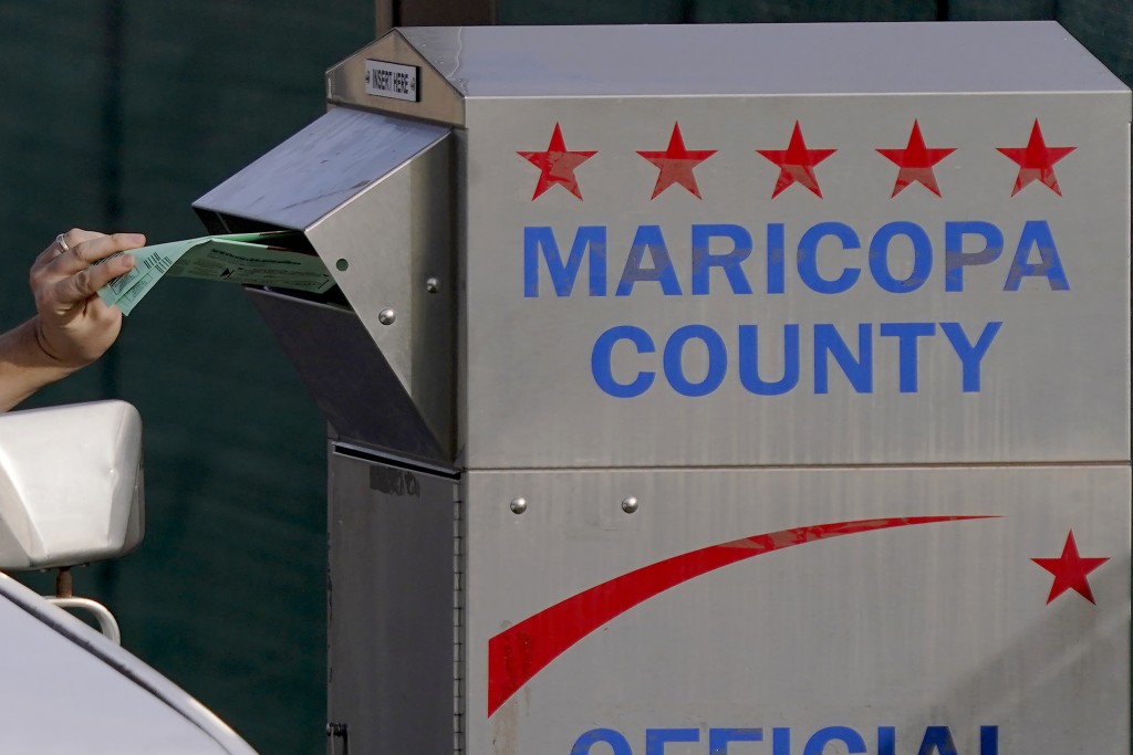亚利桑那州马里科帕县选举部门指，该县有两成电子投票机发生故障。AP