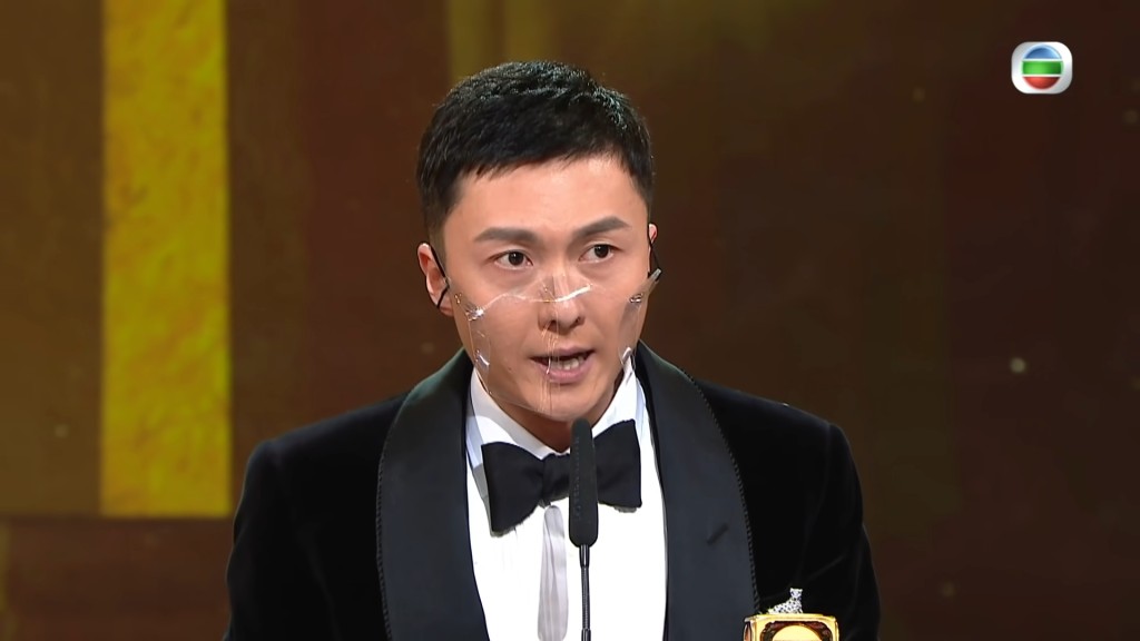 王浩信於《萬千星輝頒獎典禮2020》奪視帝。