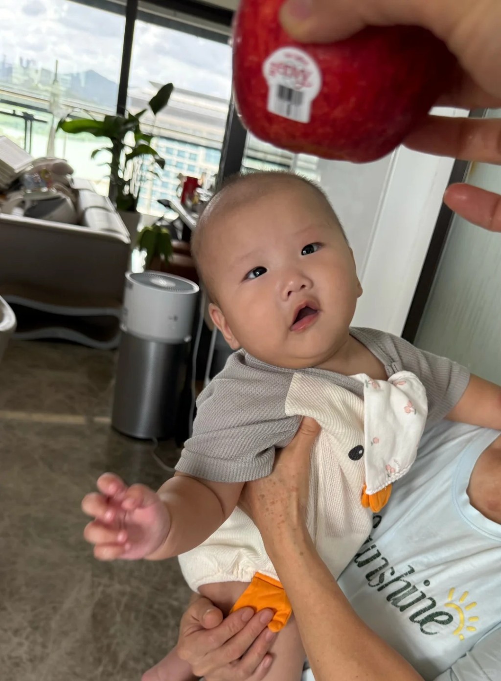 高鈞賢分享「40+ TVB男主角保養秘訣」。 高鈞賢分享「40+ TVB男主角保養秘訣」。