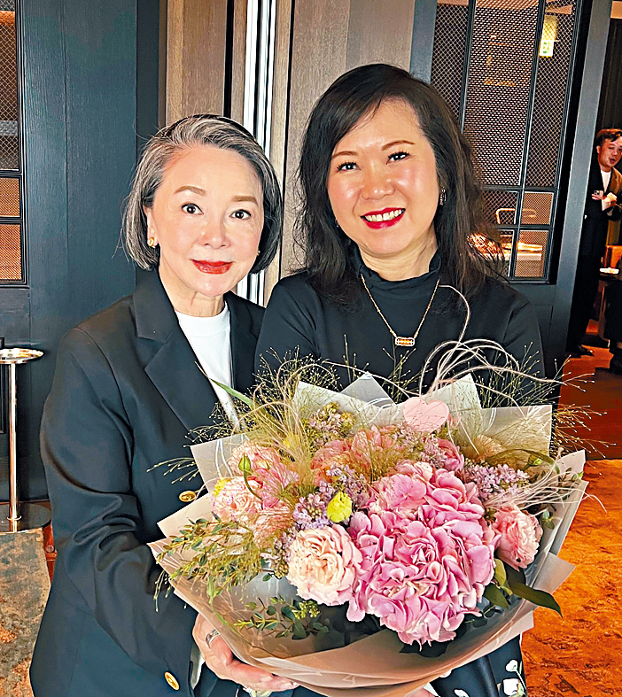 Vicky Lau半生公关生涯，战绩彪炳。