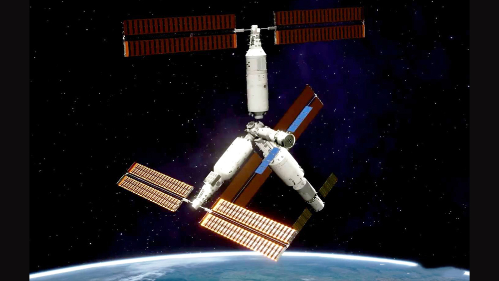 中国太空站「T」字基本构型组装完成。