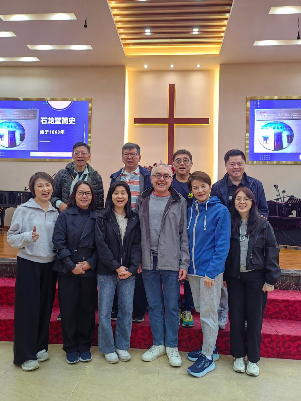 黎燕珊早前去教會活動，另一半也有同行。