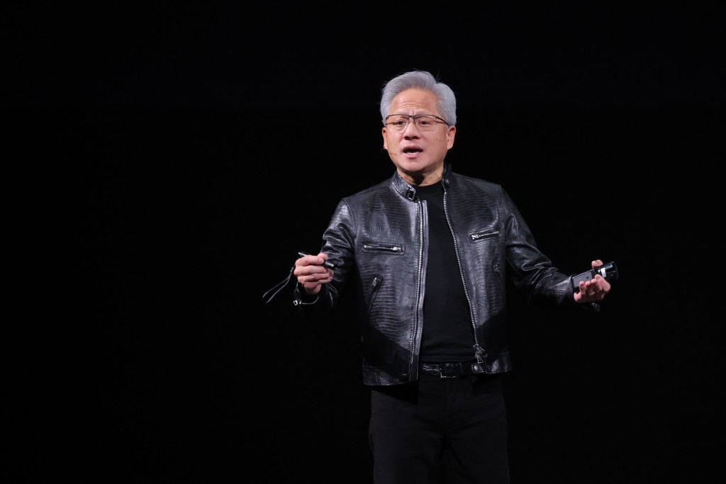 現年63歲的黃仁勳（Jensen Huang）是NVIDIA 創辦人兼行政總裁，被譽為「AI教父」，在其帶領下，NVIDIA成為全球 AI 晶片龍頭，多個人工智能模型訓練均依賴其 GPU 產品，公司亦躋身全球市值最高企業之列。
