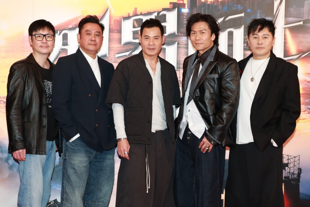 他們為3月7日的中山演唱會準備，5月就在美國三藩市開騷。