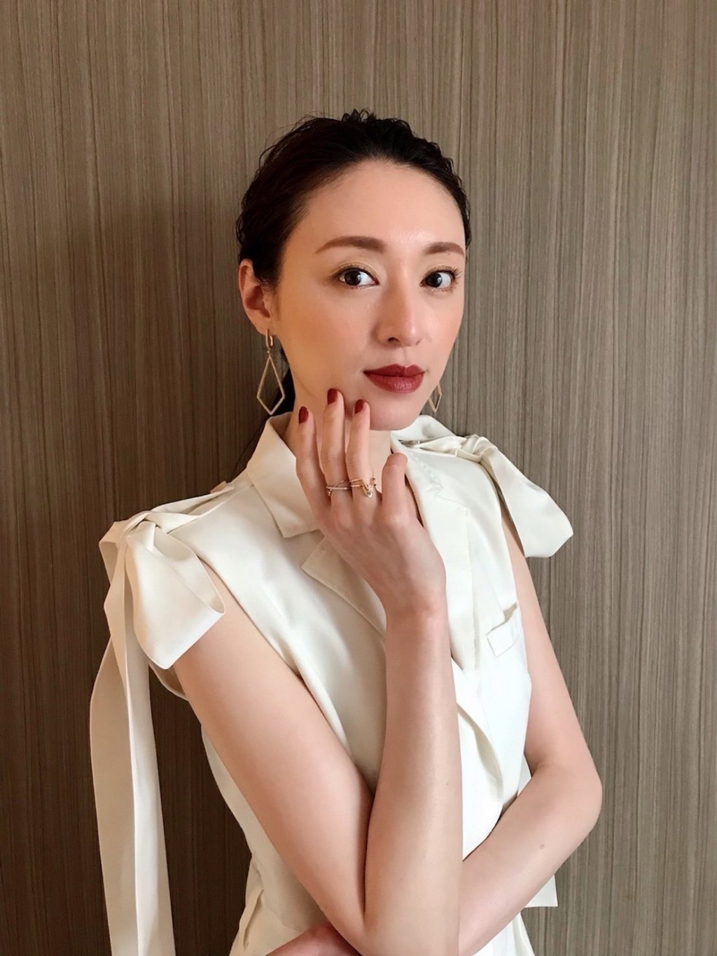 栗山千明昨日（14日）向大眾道歉。