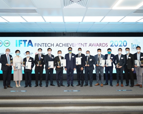 數碼港14間社群企業在「IFTA金融科技成就大獎」中,奪得15個獎項。