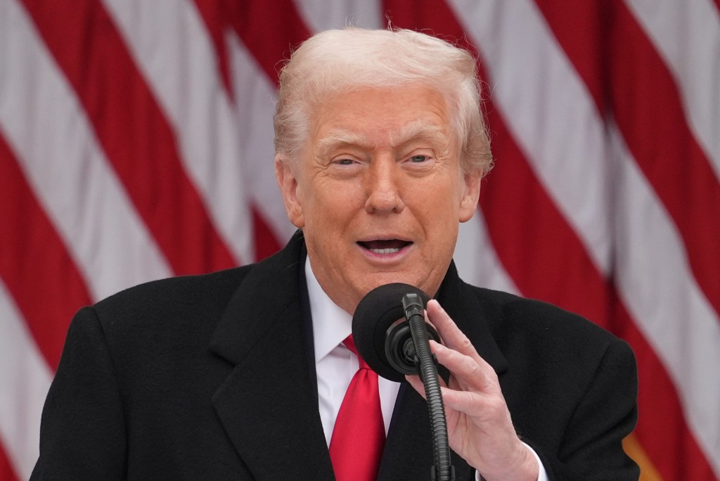 特朗普借機火力全開，諷刺前總統拜登及多名民主黨領袖。美聯社