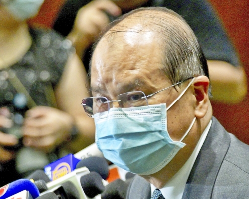 張建宗指任何人不應利用學校作為表達政治訴求的場地。資料圖片