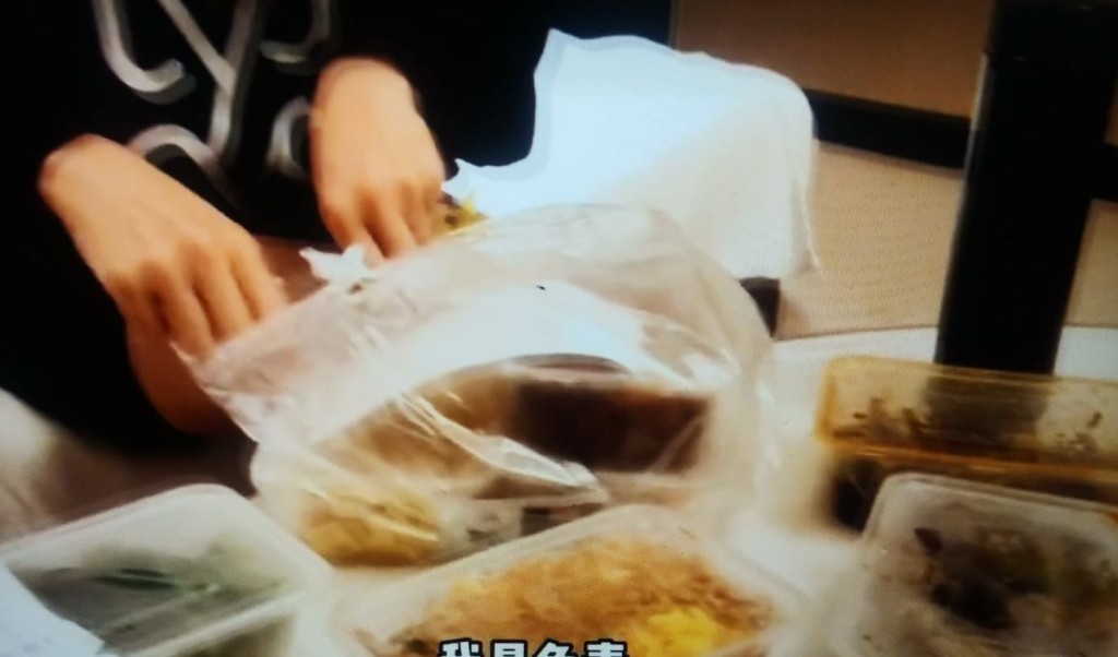 容祖兒叫咗成堆美味宵夜,包括煎蛋、蝦、炒米粉、花甲、魚香茄子等,但睇咗當食咗!