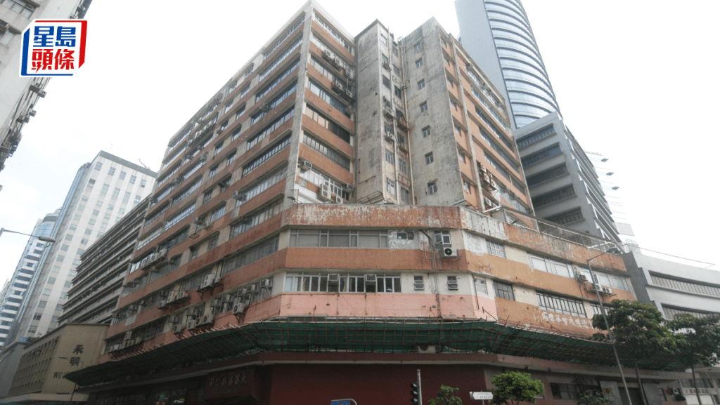 長沙灣嘉圖全層 意向價3800萬 呎價3033元