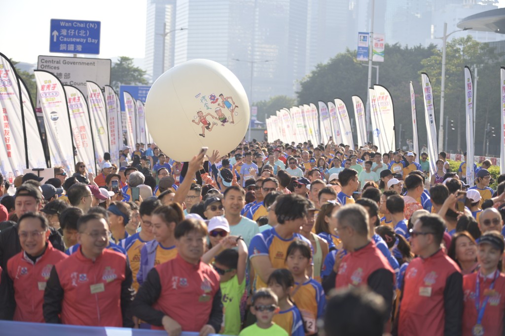 7000人參加老夫子香港慈善跑。  公關圖片