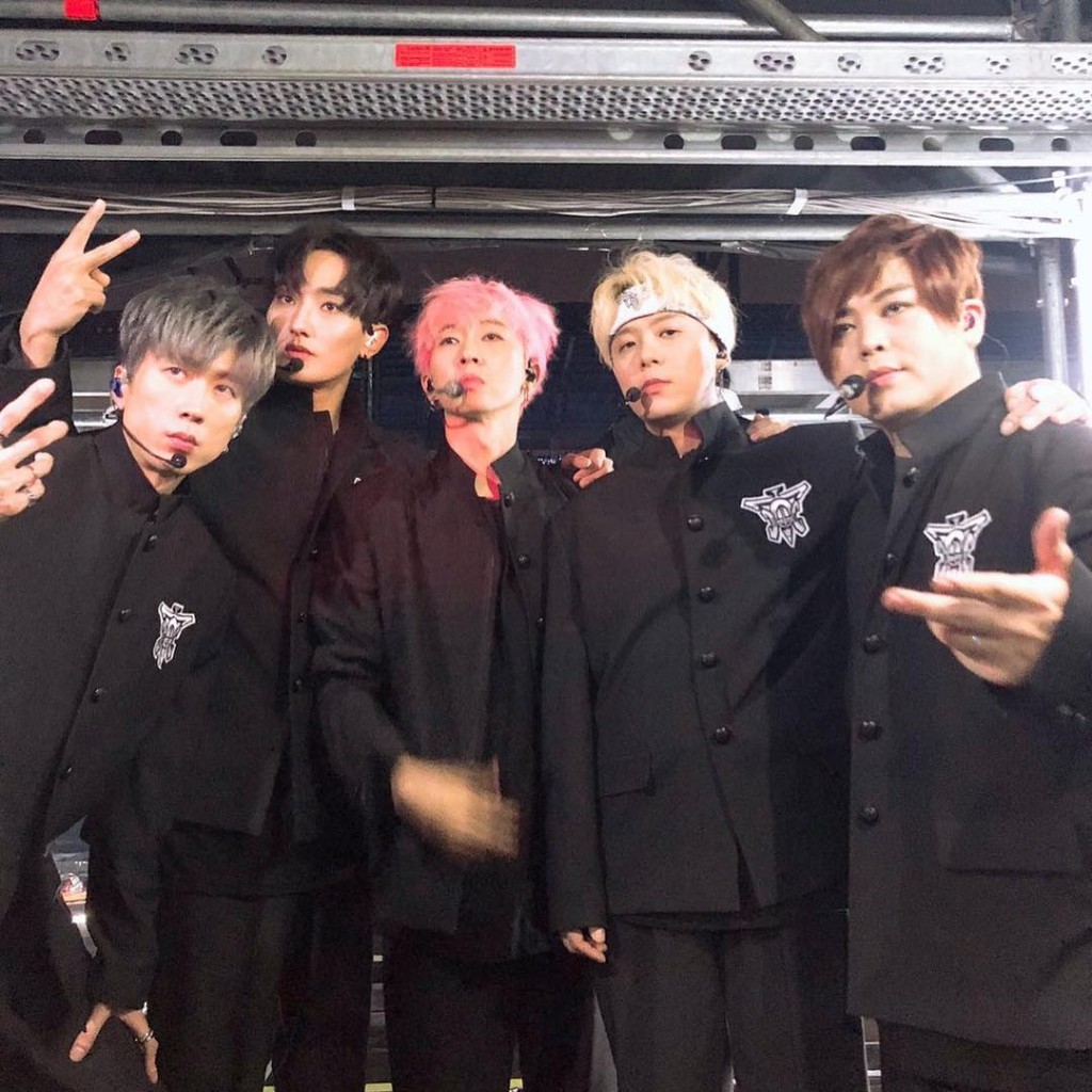 元祖偶像H.O.T.曾紅極一時。