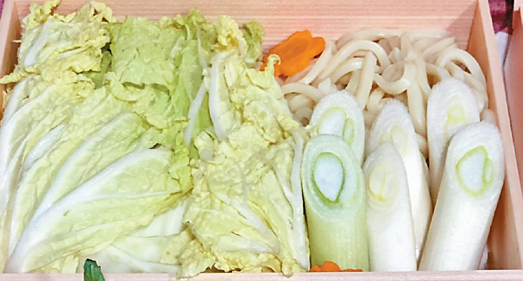 ■日本白菜、大葱及烏冬