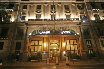 五星级酒店Grand Hotel de Palmes同样被中岛薰包下。 WIki