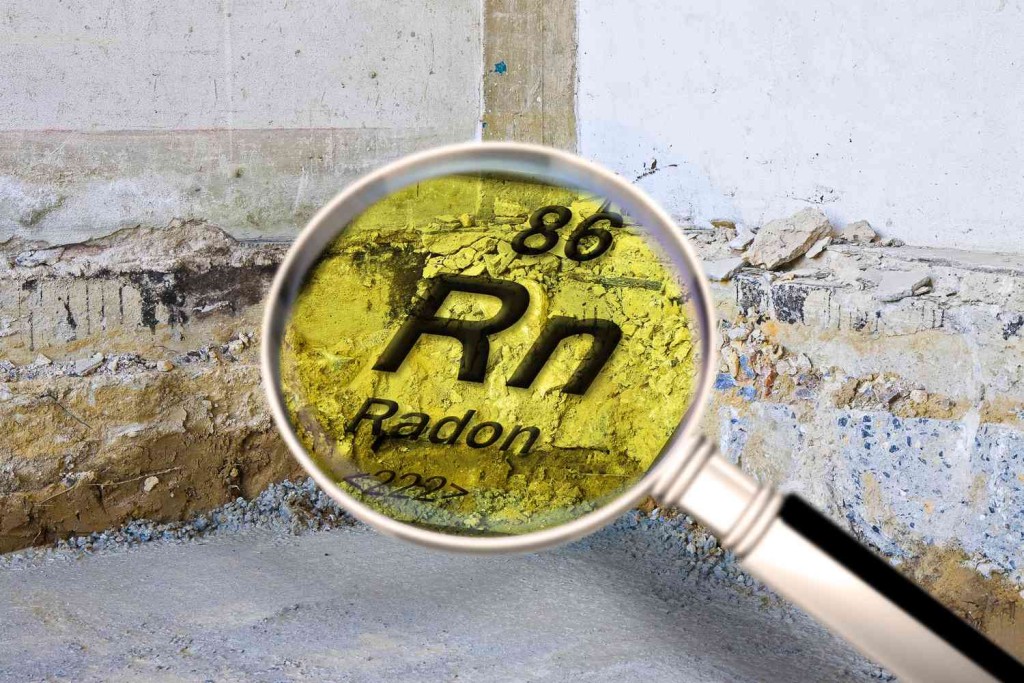 氡氣是一種無色無味的放射性有害氣體，存在於石、泥土、建築物中。