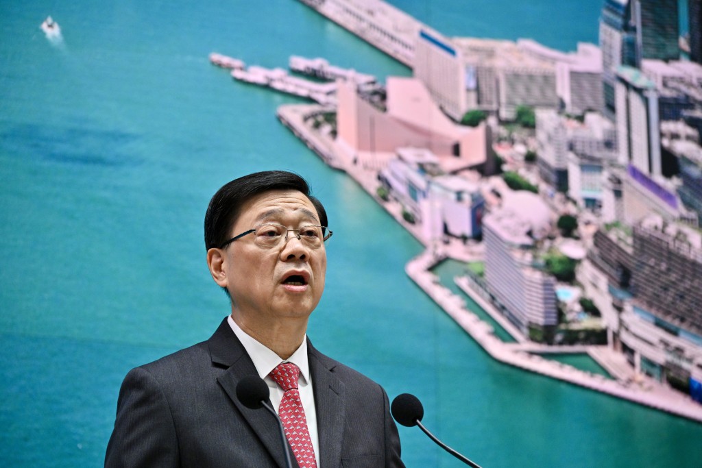 李家超認為在執行政策上一定有優化空間。蘇正謙攝