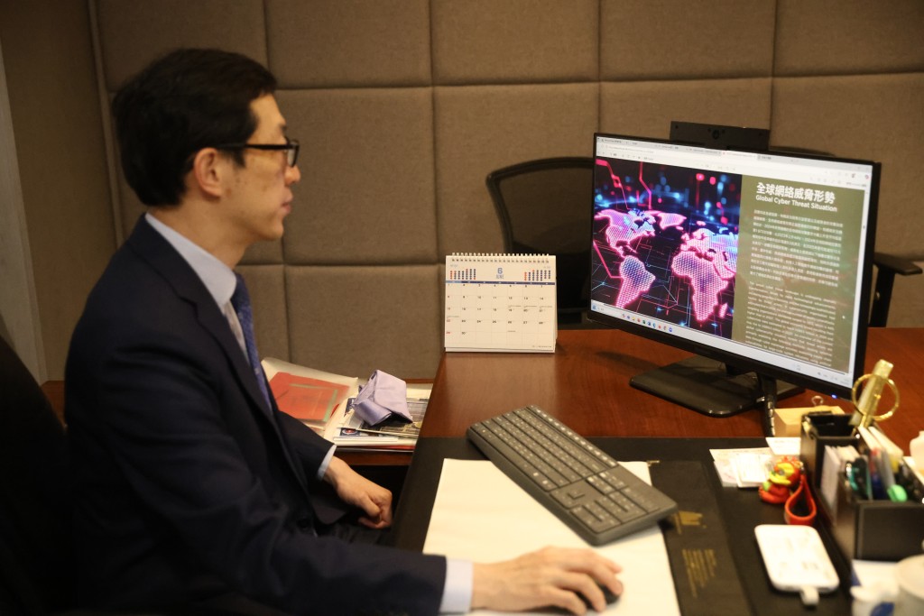 中華廠商會會長盧金榮表示商會收到電郵中九成為垃圾電郵。