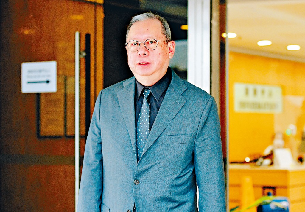 林百欣次子林建岳表示，對法庭裁決有所關注。