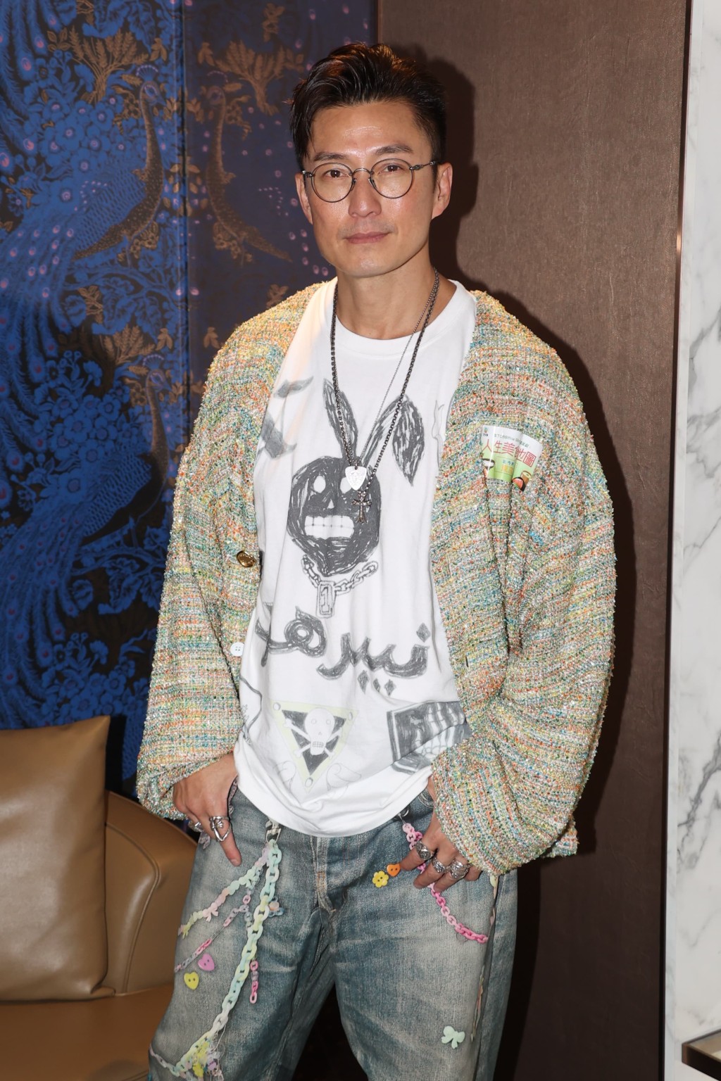 陳山聽去美國登台唱歌,朋友為他準備了一大盆龜苓膏。 陳山聽去美國登台唱歌,朋友為他準備了一大盆龜苓膏。