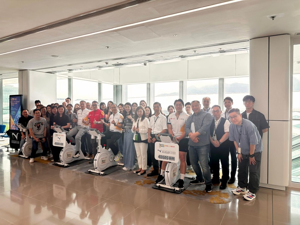 「善德永明耀香港」駐香港國際航空學院参與平台日前正式啟動,開放給9萬多名機場及相關公司員工一同參與。 「善德永明耀香港」駐香港國際航空學院参與平台日前正式啟動,開放給9萬多名機場及相關公司員工一同參與。