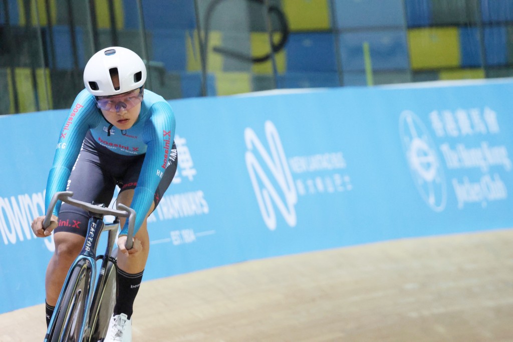 Ceci 在珠海全運公路單車賽奪冠後，即晚已坐車返港，周二開始到將軍澳單車館練習。徐嘉華攝