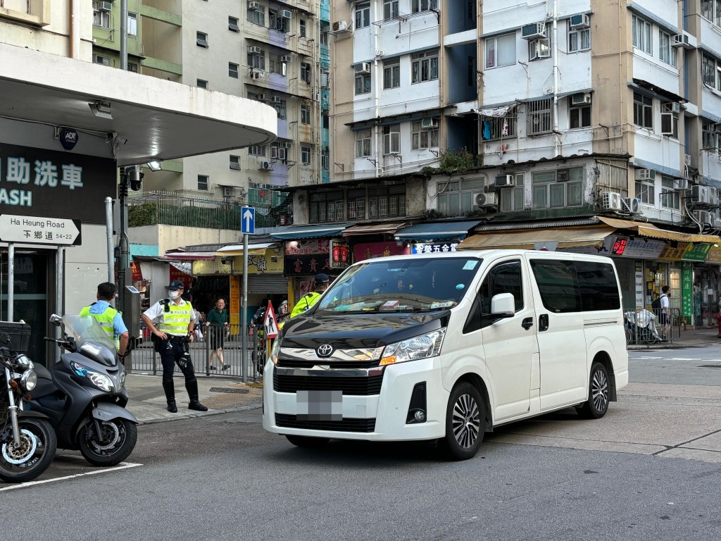 现场为土瓜湾下乡道及上乡道交界。