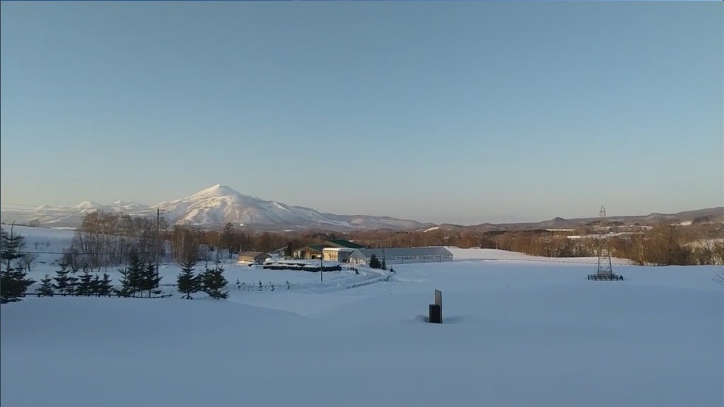 羊蹄山風景優美，不少網民在twitter分享風景照和滑雪影片。 網上圖片
