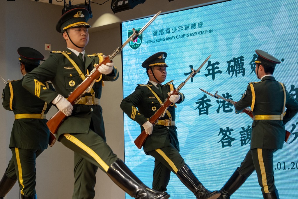 他又指不论步操或升旗礼，均需每位成员遵守规矩。林定国FB图片