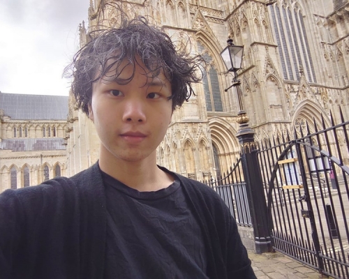 劉康抵英尋政治庇護。fb圖片