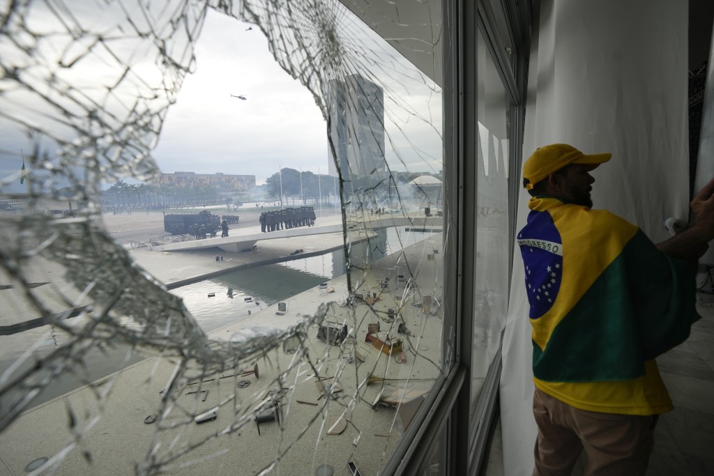 巴西国会大楼、最高法院大楼及总统府被大肆破坏。AP