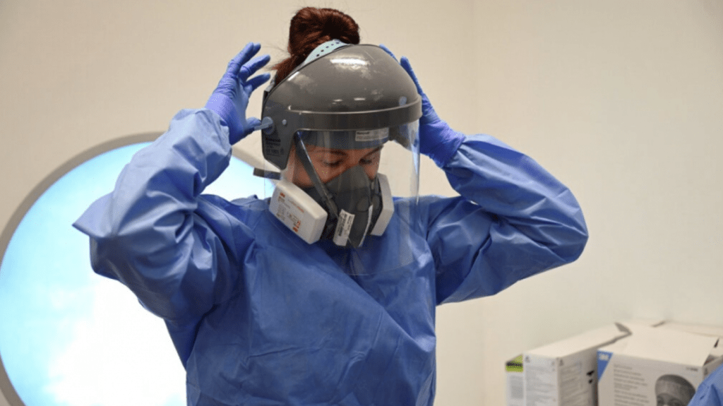 调查报告揭英国政府在新冠疫情期间整体反应是太少、太迟。美联社