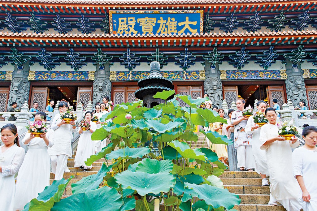 「盛世荷花．福佑香江」2023香港荷花展，昨日举行开幕礼。