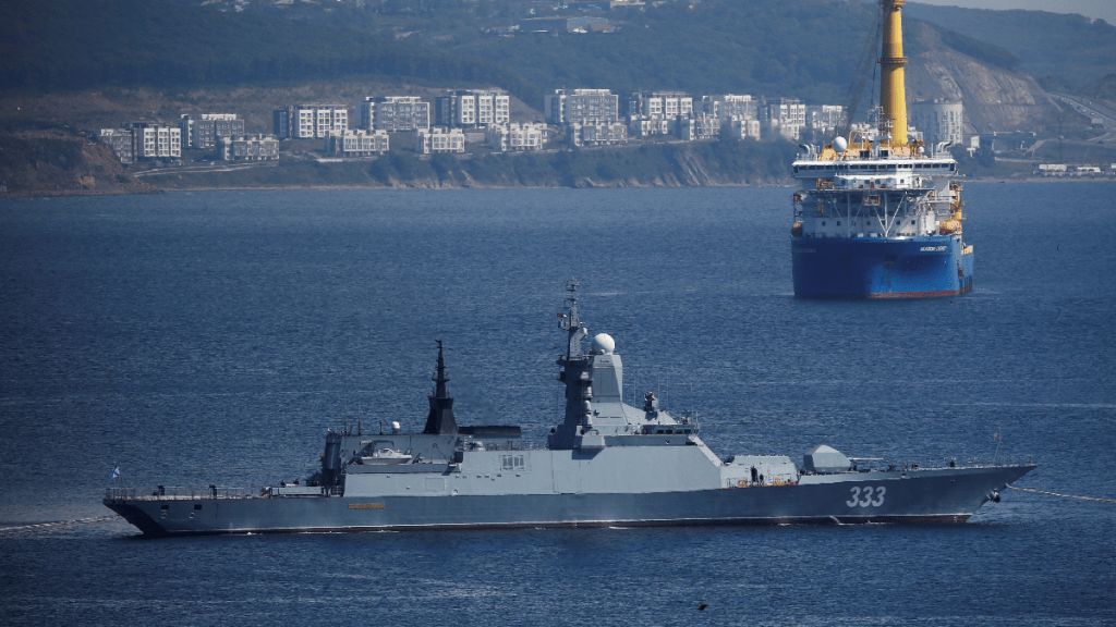 俄軍太平洋艦隊「完美號」輕型護衛艦。（路透社）