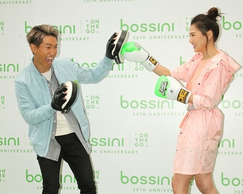 周秀娜出拳勁到嚇親Jason。