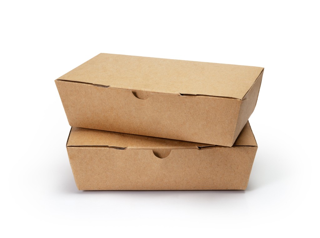 近日有网民发现Donki 突然将寿司、刺身包装改成纸盒。(示意图)